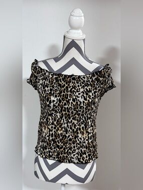 Eye Candy Women's Smocked Off The Shoulder Leopard Print Top Size Plus 2X EUC